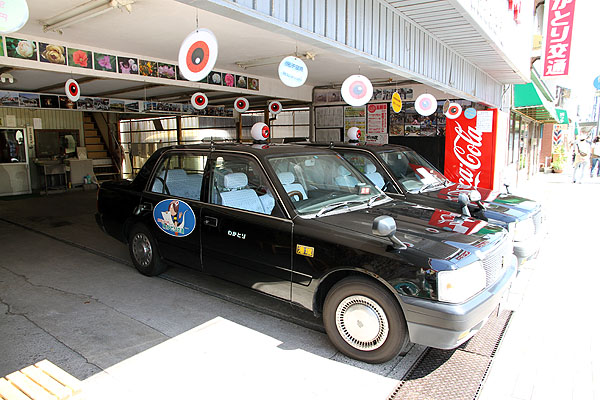 目玉親父が載っているタクシー